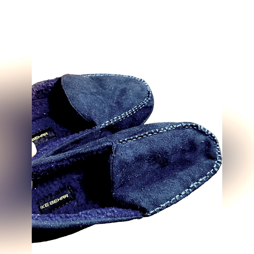 Men’s suede  slip on shoes small 7/8 dark blue by Ike Behar